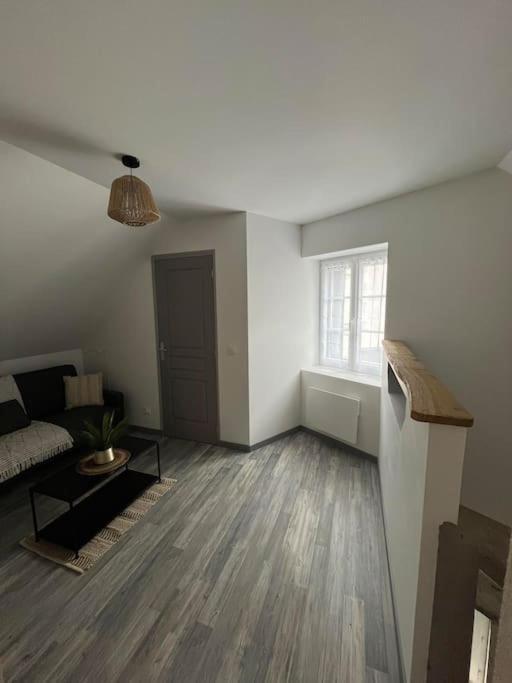 Charmante Maison De Bourg Cosy Acces Wifi Sepmes Exterior photo